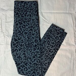 Athleta Elation High Rise Tight, gray & black leopard print, size Small